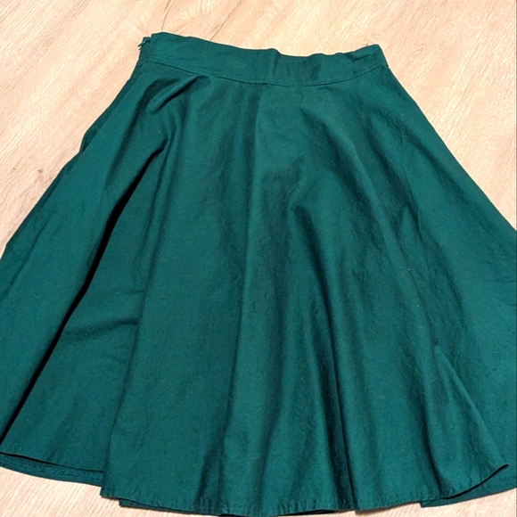 Circle swing skirt - Picture 2 of 2